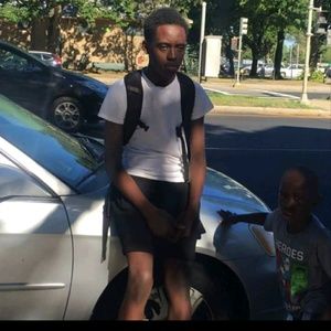 Meet your Posher, Shawn